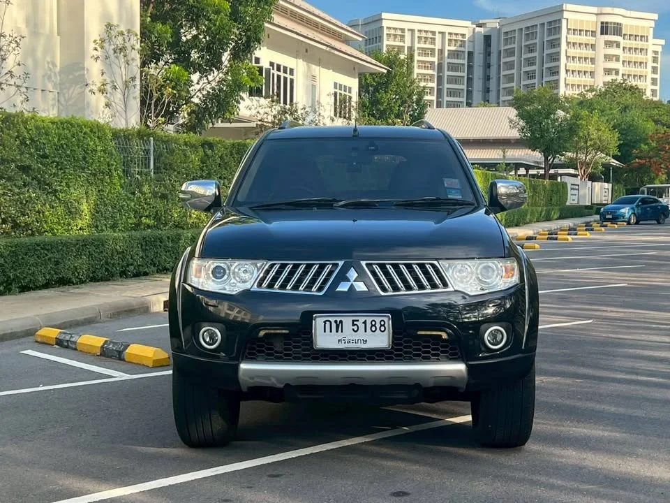 2022 Mitsubishi Pajero Sport II 3