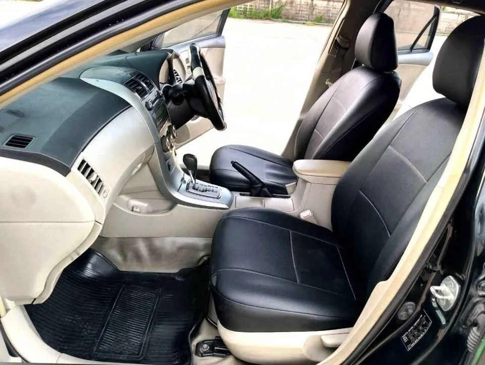 2013 Toyota Corolla Altis X (E140) 3