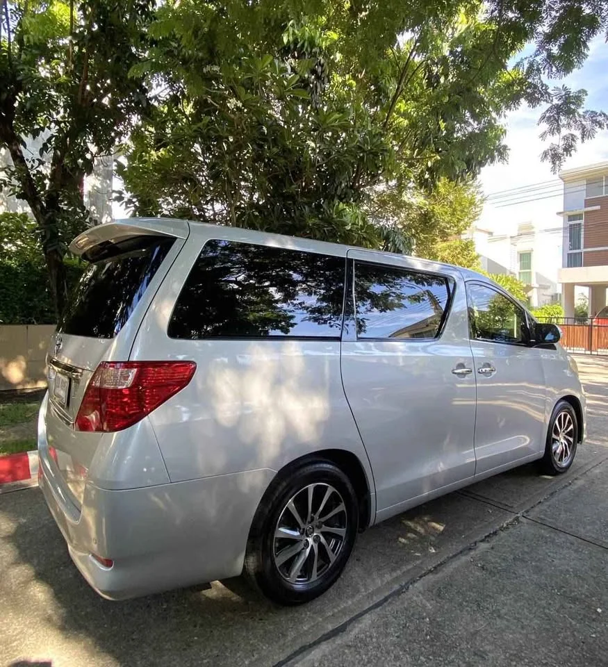 2010 Toyota Alphard, Vellfire II (AH20) 3