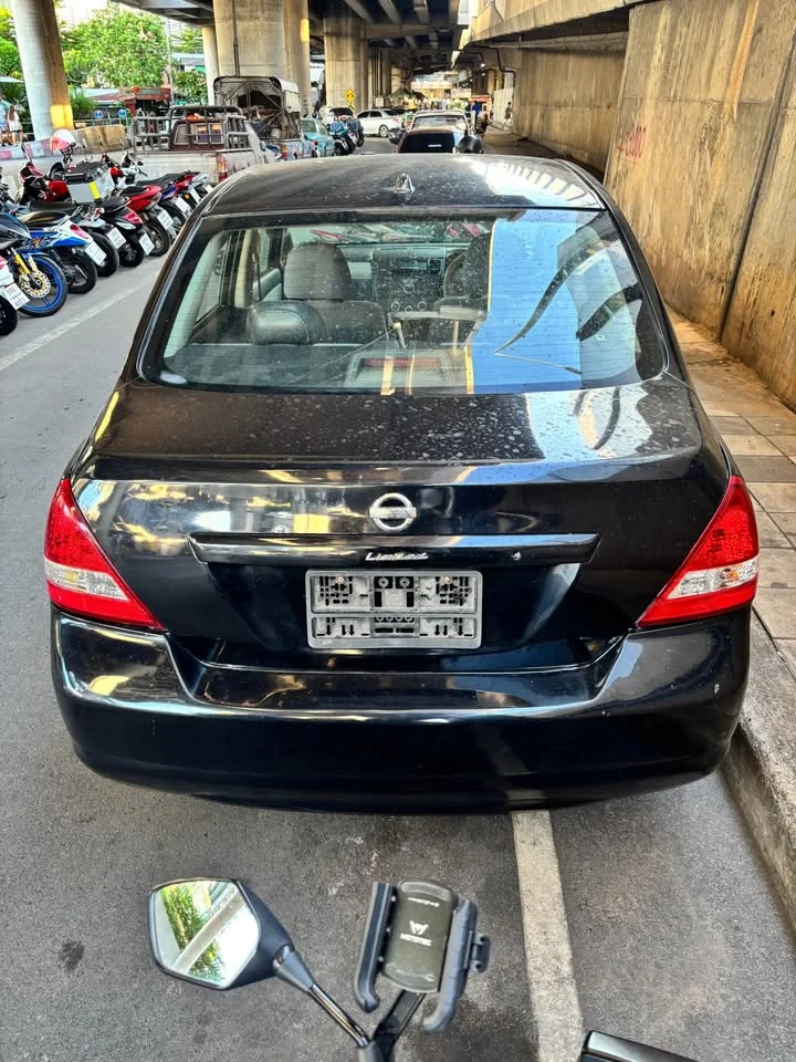 2011 Nissan Tiida I (C11) 3