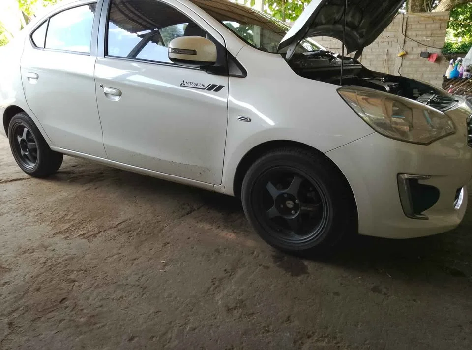 2016 Mitsubishi Attrage VI 2