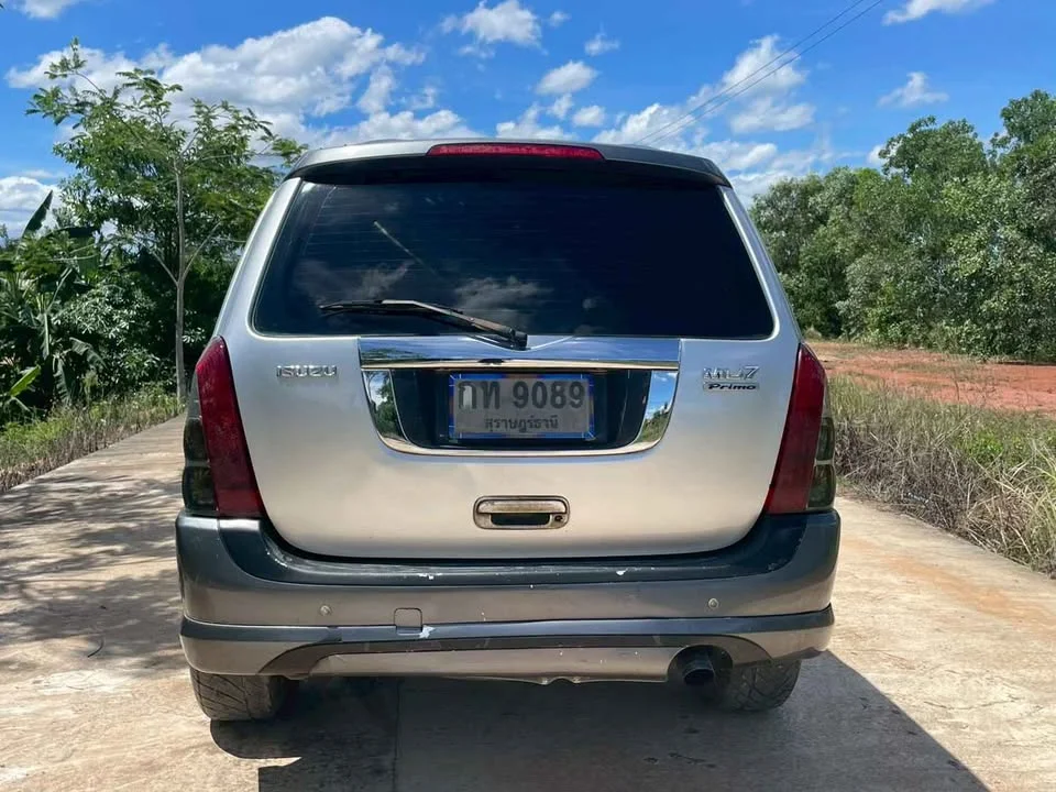 2006 Isuzu MU-7 3