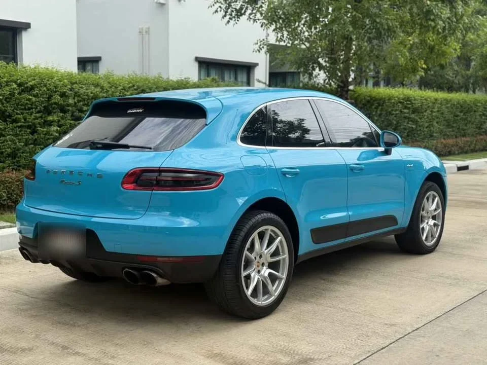 2015 Porsche Macan I 2
