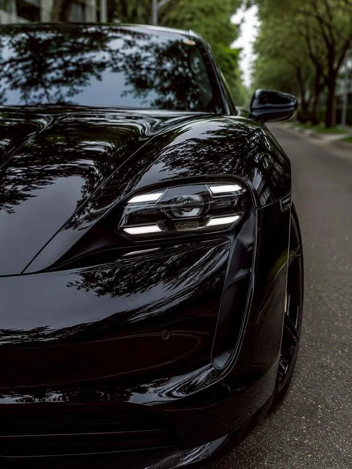 2021 Porsche Taycan 9J1 2