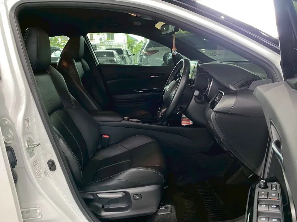 2022 Toyota C-HR I 2