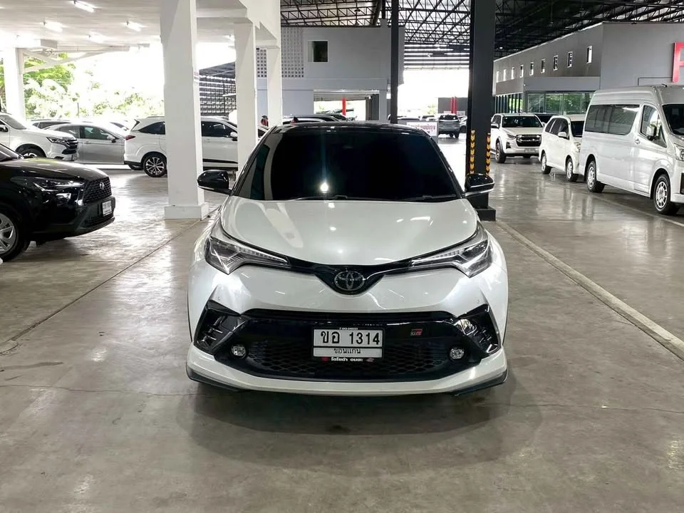 2022 Toyota C-HR I 3