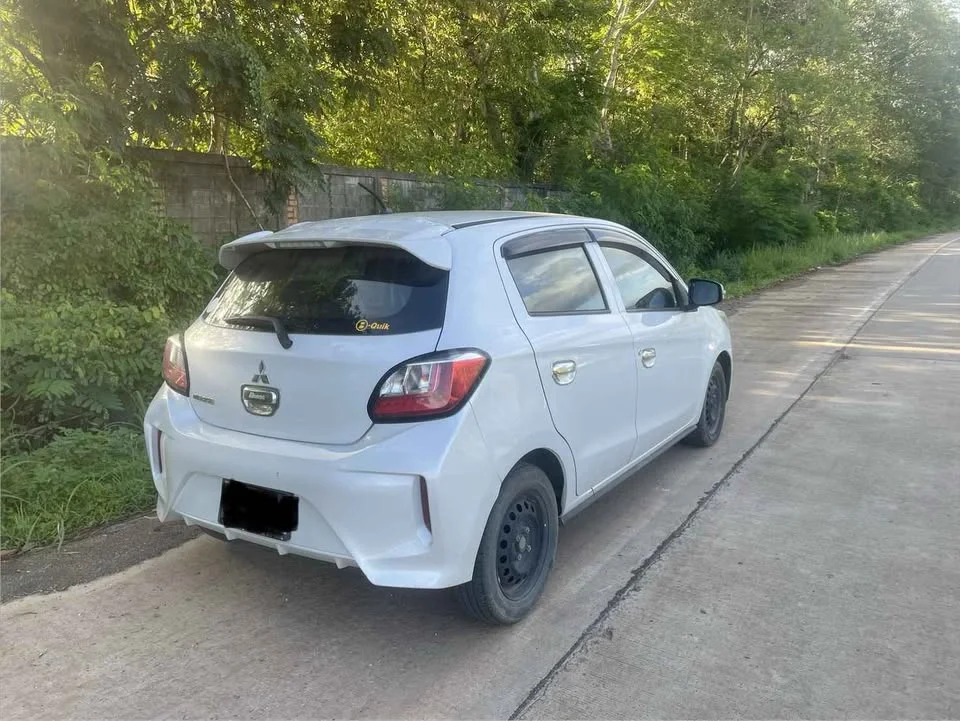 2020 Mitsubishi Mirage VI 3