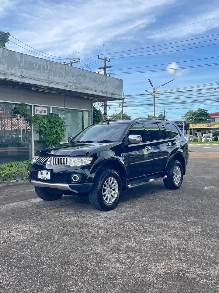 2013 Mitsubishi Pajero Sport II 2