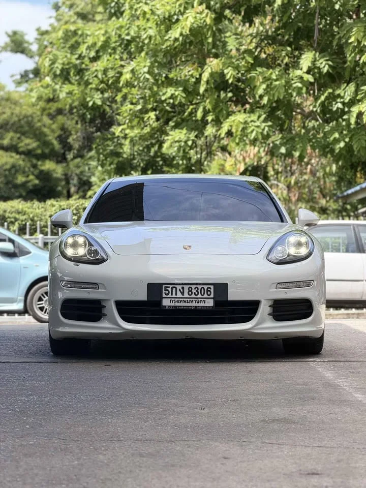 2015 Porsche Panamera I 2