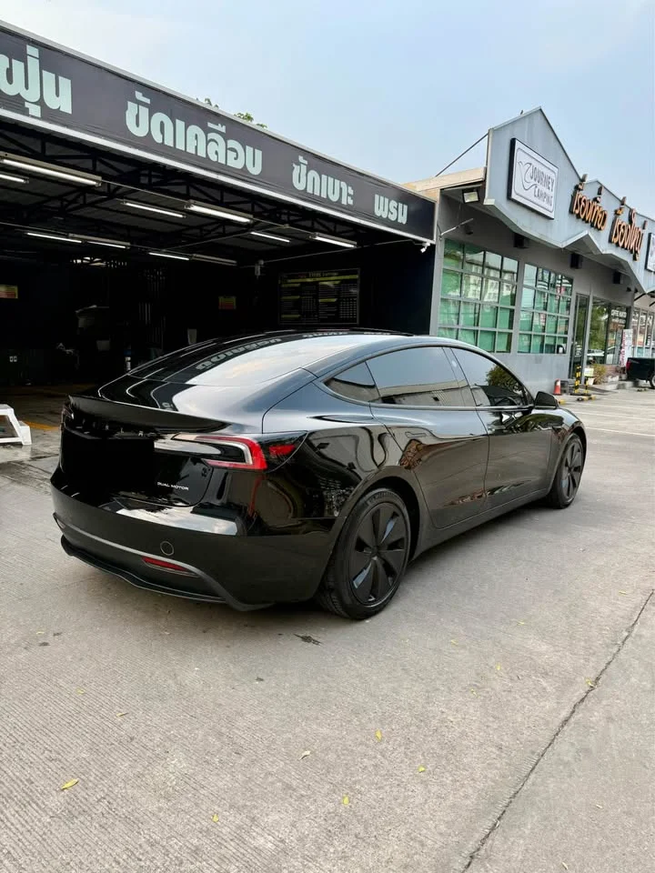 2024 Tesla Model 3 3