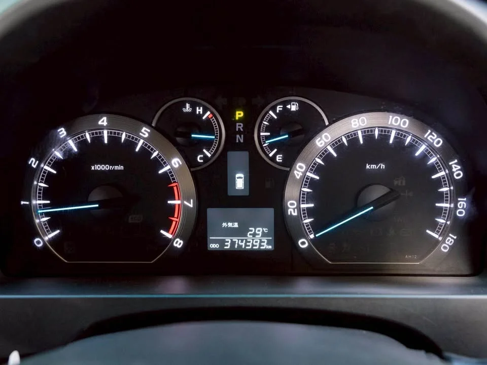 2012 Toyota Alphard, Vellfire II (AH20) 3