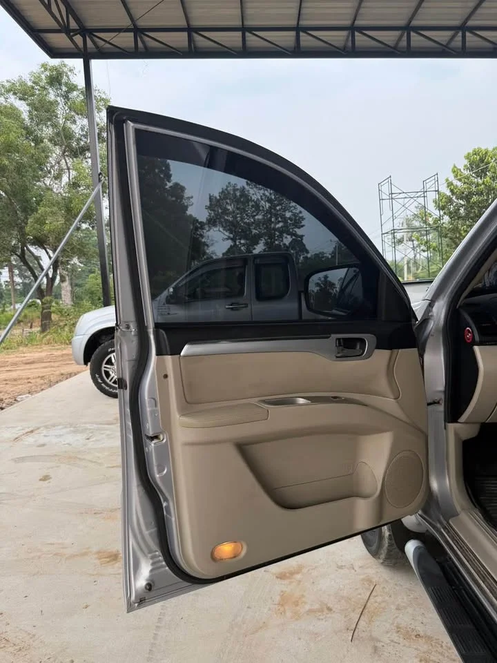 2011 Mitsubishi Pajero Sport II 2