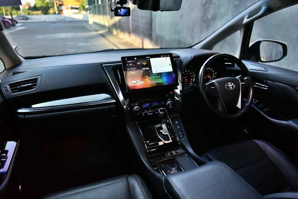 2023 Toyota Alphard, Vellfire III (AH30) 3