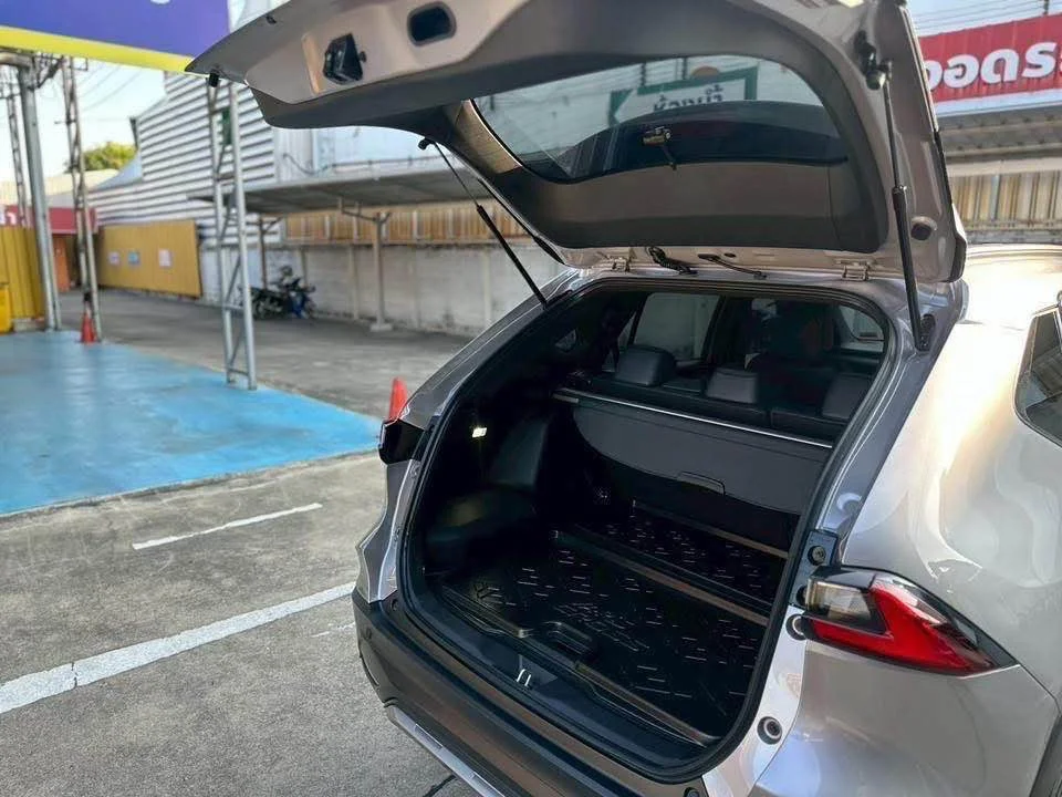 2026 Toyota Yaris Cross AC200 2