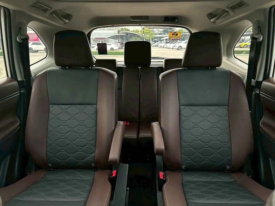 2023 Toyota Innova III 2