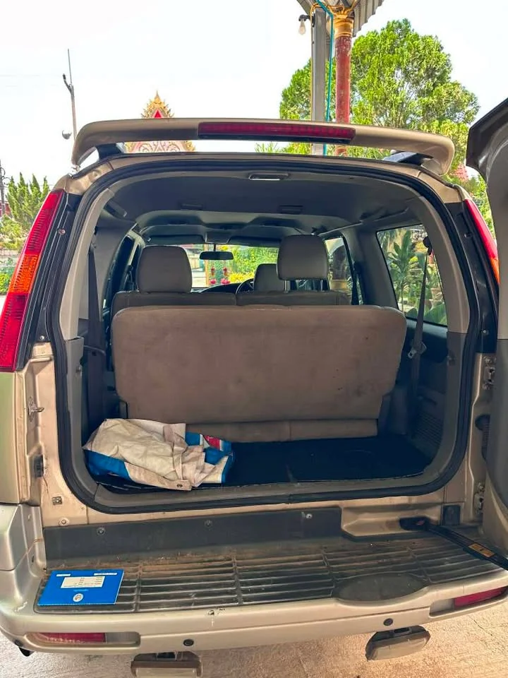 2004 Ford Everest I 3