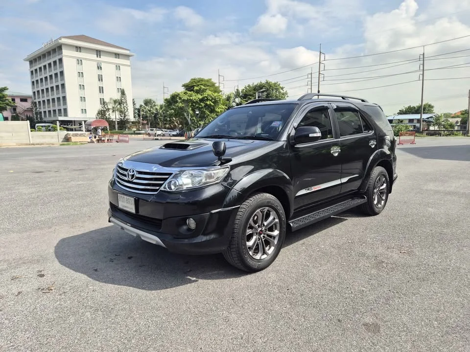 2013 Toyota Fortuner I 2