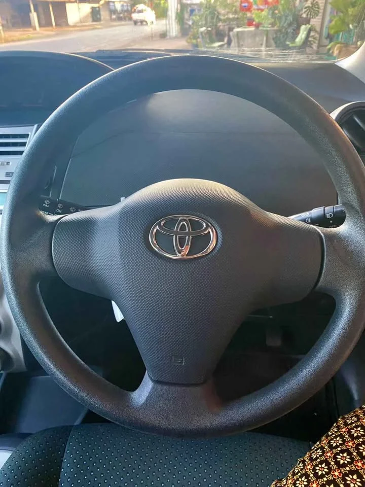 2009 Toyota Yaris II 3