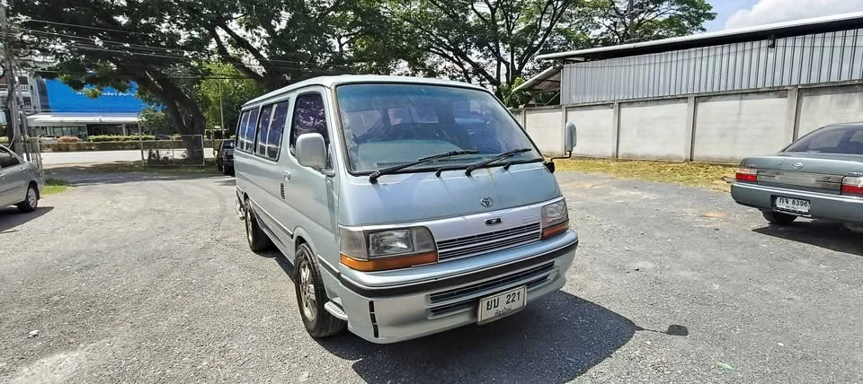 1990 Toyota Commuter IV (H100) 3