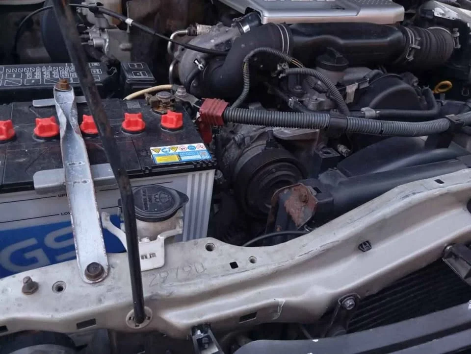2004 Toyota Hilux Tiger VI 2