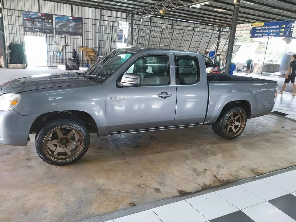 2012 Mazda BT-Series I 2
