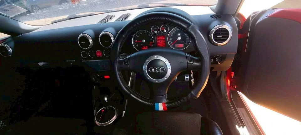 2012 Audi TT Mk1 3