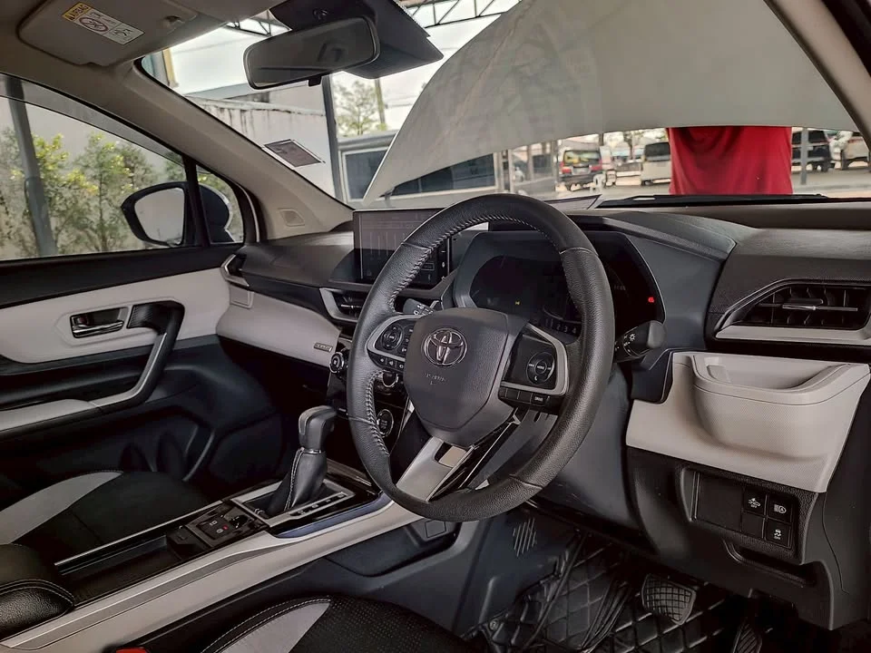 2022 Toyota Veloz III 3