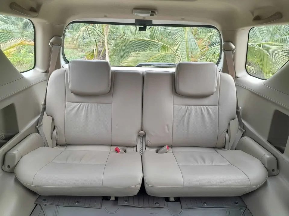 2009 Toyota Fortuner I 3