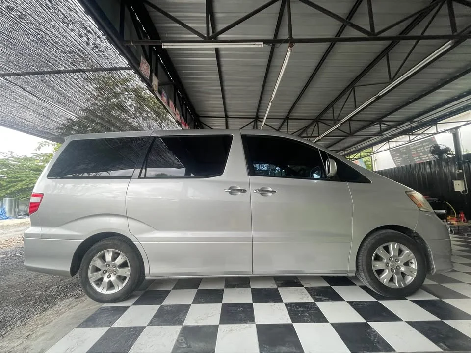 2004 Toyota Alphard, Vellfire I (AH10) 2