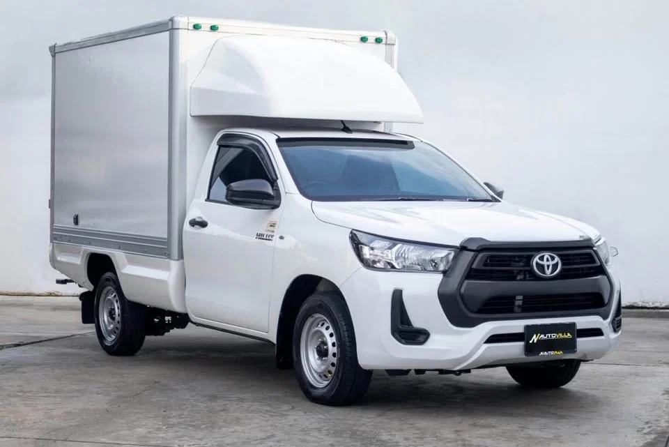 2022 Toyota Hilux VIII 3