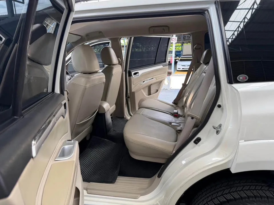 2010 Mitsubishi Pajero Sport II 3