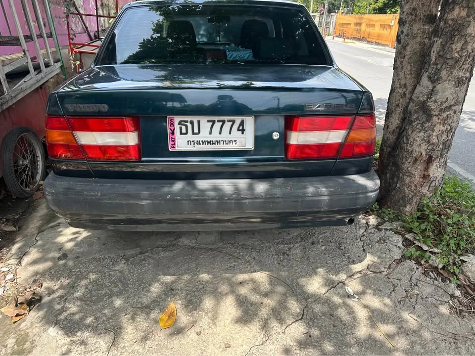 1999 Volvo 900 Series 2