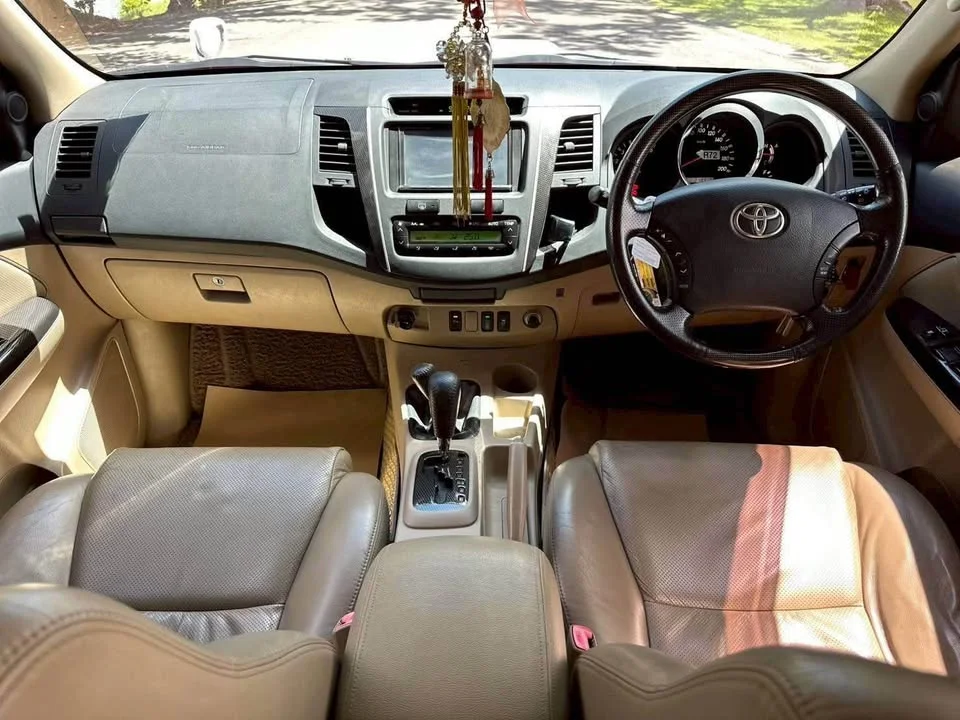 2008 Toyota Fortuner I 2