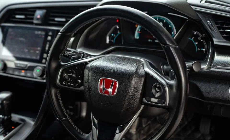 2018 Honda Civic X 2