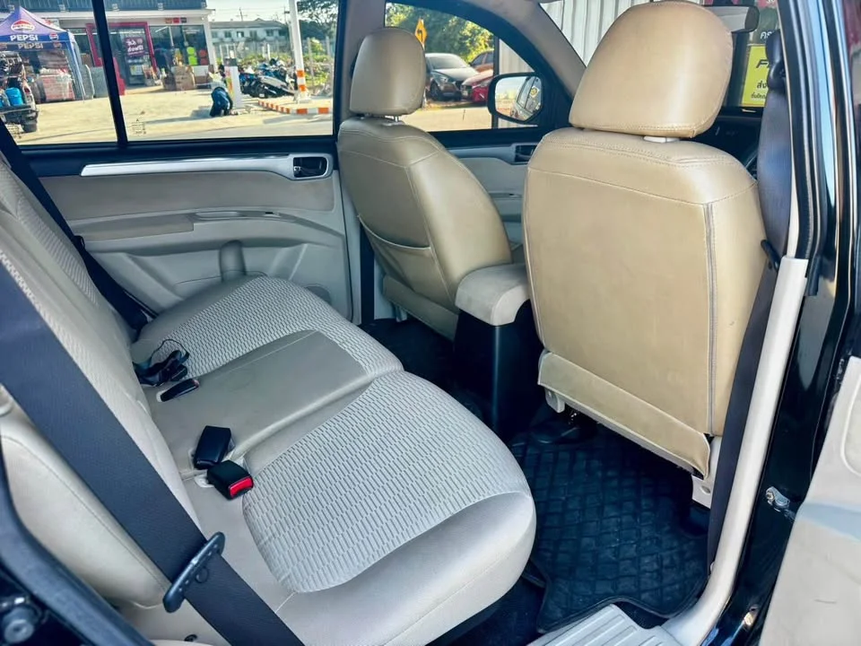 2012 Mitsubishi Pajero Sport II 3
