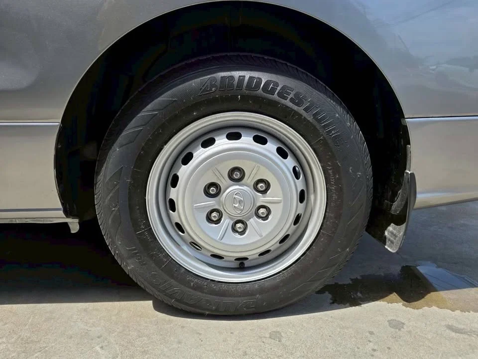 2013 Hyundai H-1 II 3