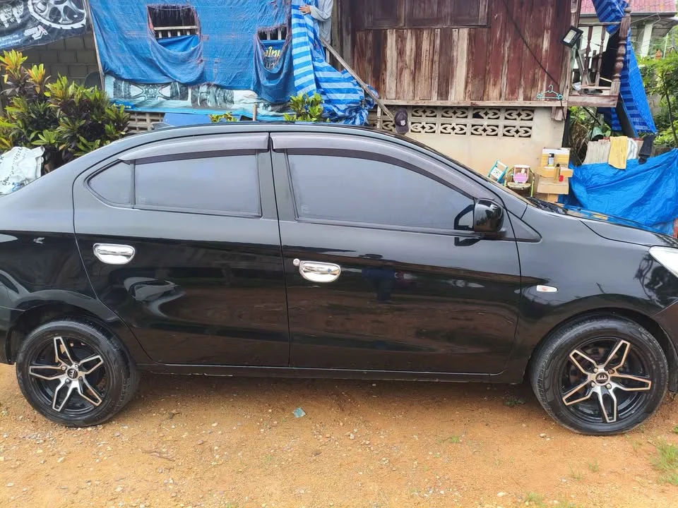 2014 Mitsubishi Attrage VI 3