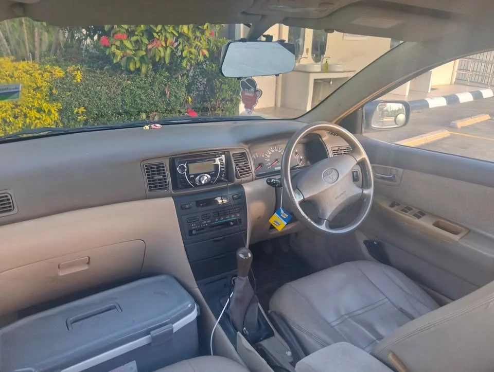 2001 Toyota Corolla Altis IX (E120) 2