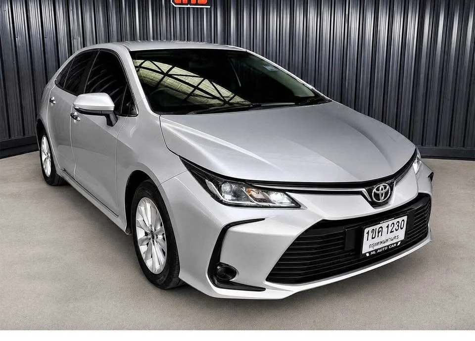 2020 Toyota Corolla Altis XII (E210) 3