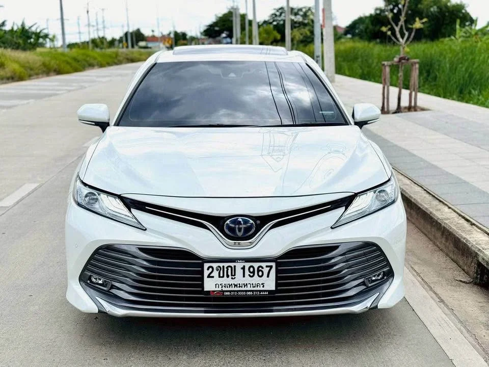 2020 Toyota Camry VIII (XV70) 3