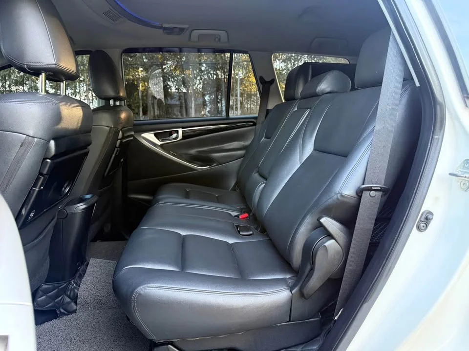 2017 Toyota Innova II 3