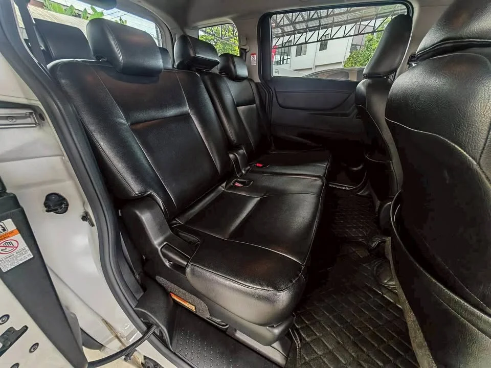 2017 Toyota Sienta II 2
