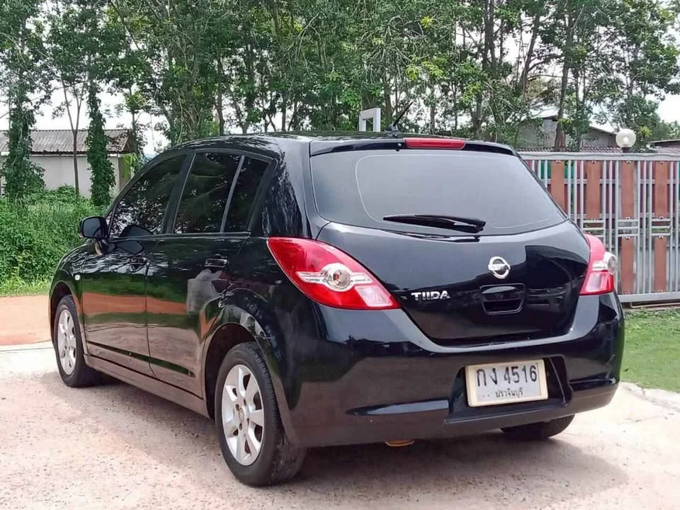 2011 Nissan Tiida I (C11) 3