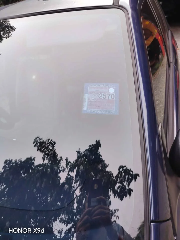 2001 Mazda 323 VIII 3