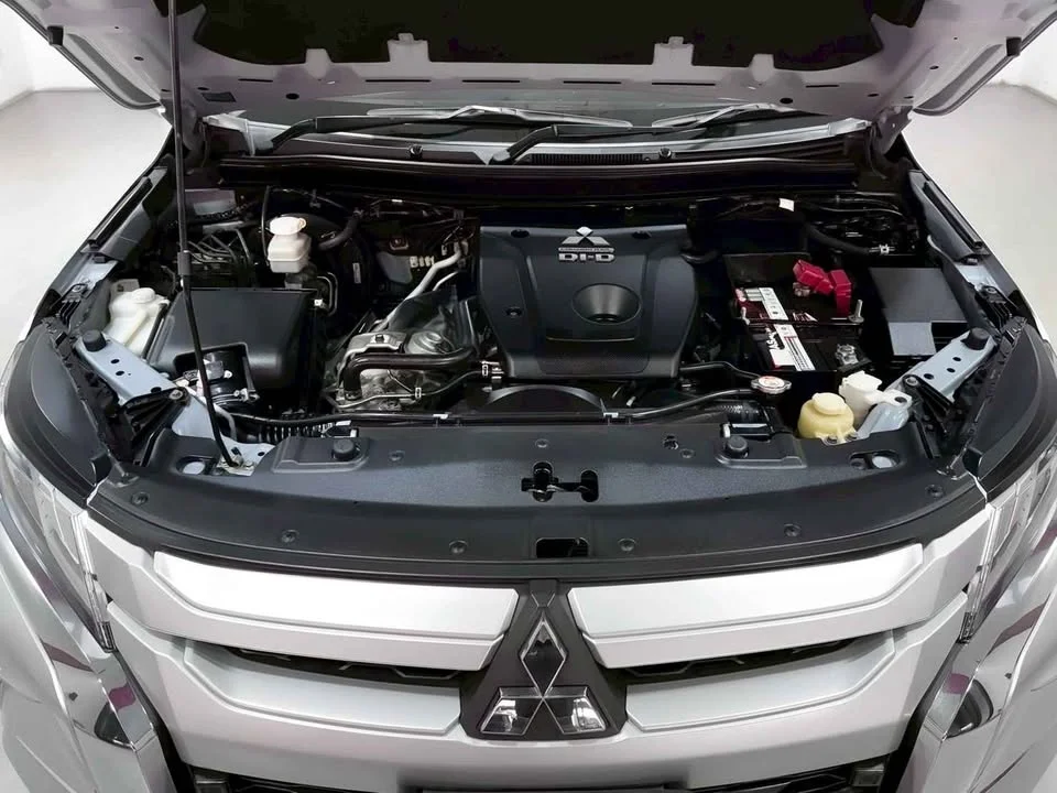 2020 Mitsubishi Triton V 2