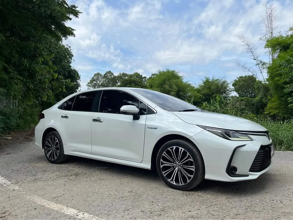 2020 Toyota Corolla Altis XII (E210) 3