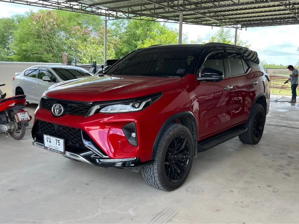 2022 Toyota Fortuner II 2