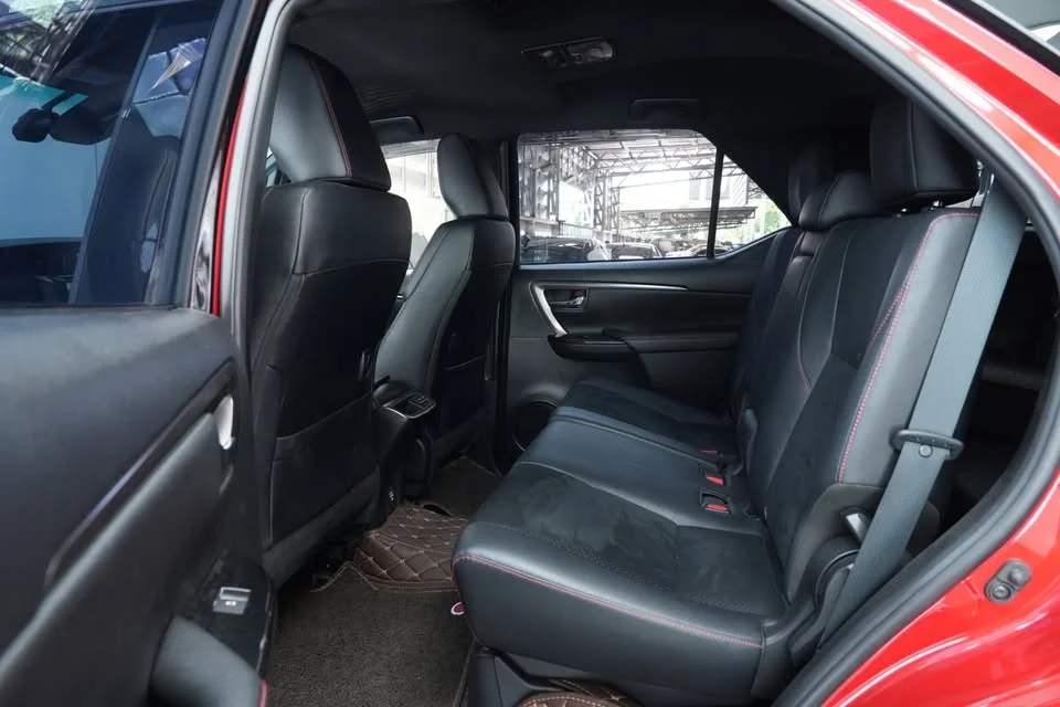 2024 Toyota Fortuner II 3