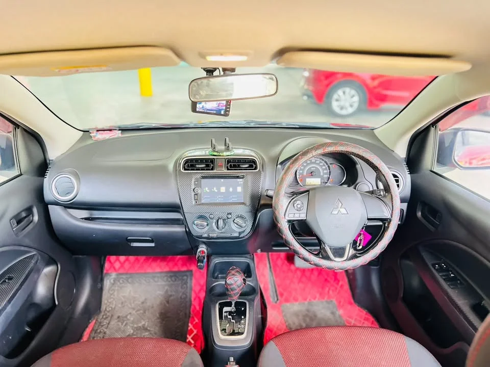 2019 Mitsubishi Mirage VI 3