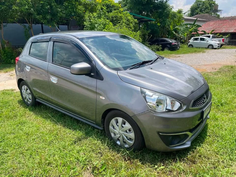 2016 Mitsubishi Mirage VI 3